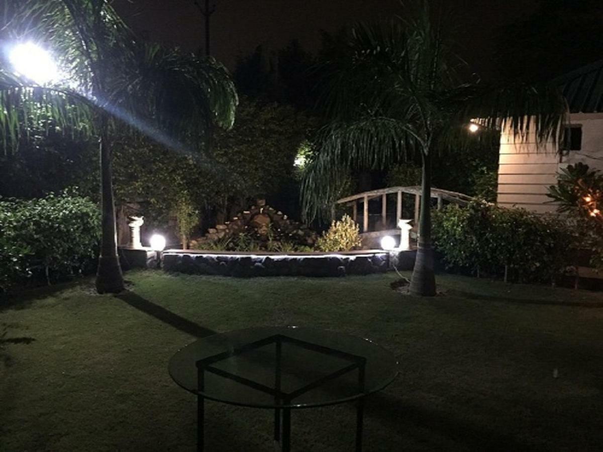 Ad Country Villa Noida Kültér fotó